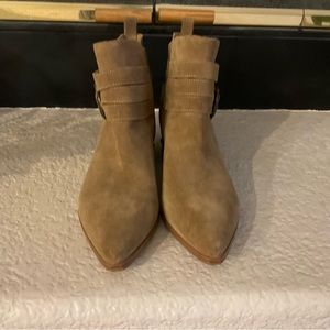 Marc Fisher boots